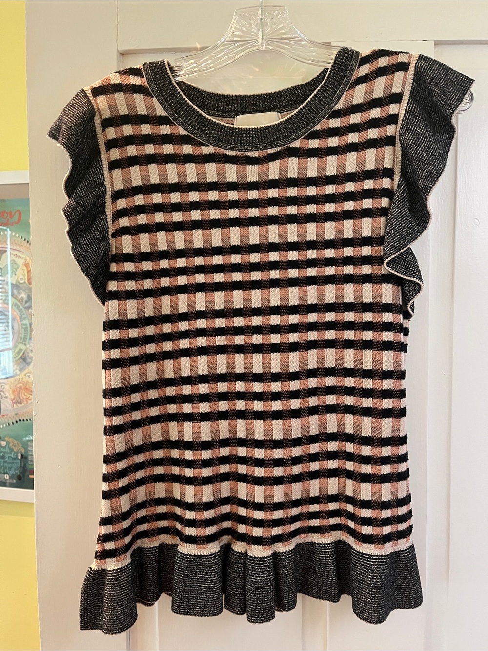 Ruffle Sleeve Plaid Knit Top - Black & Pink